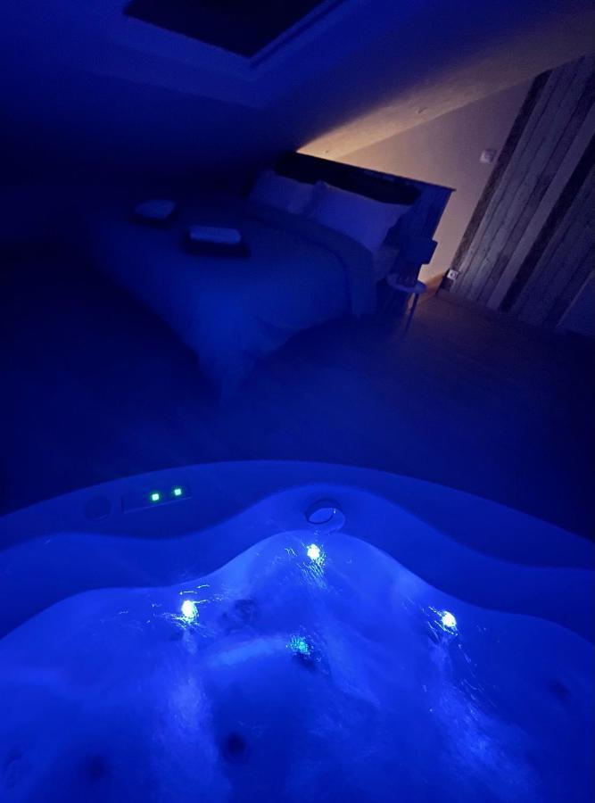 Le Nid D'Amour 2Pers / Wifi / Sauna Houssen Ngoại thất bức ảnh
